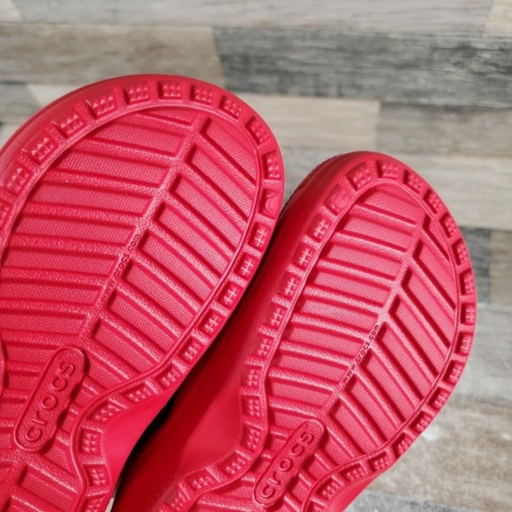 Crocs Classic Lined Santa Kids Clogs Sz 12 C12 Red Rubber Slip On Slingback Shoe